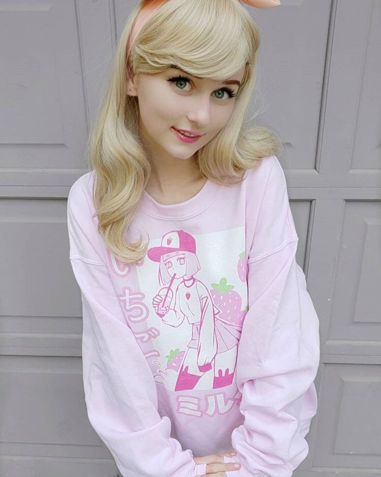 'ICHIGO MILK TEA / いちごミルク/ Strawberry Milk Tea Sweater Pink by Fawnbomb - peachiieshop