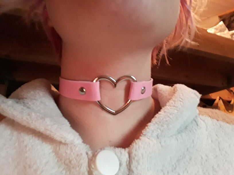 Pastel Goth Heart Choker (5 colours) - peachiieshop