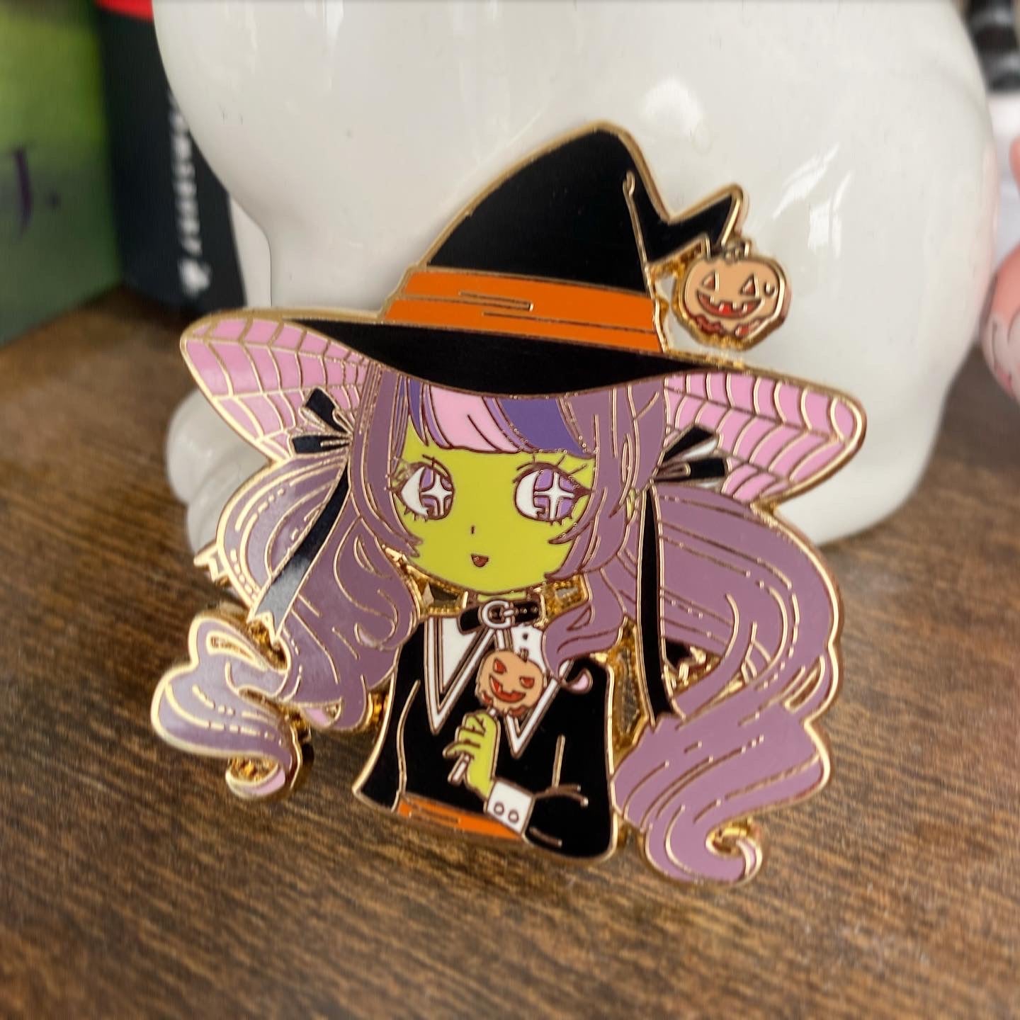 Ettie the Witch Pin