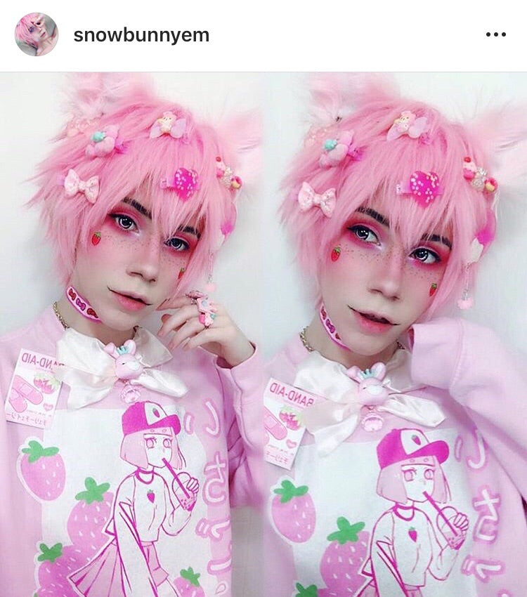 'ICHIGO MILK TEA / いちごミルク/ Strawberry Milk Tea Sweater Pink by Fawnbomb - peachiieshop